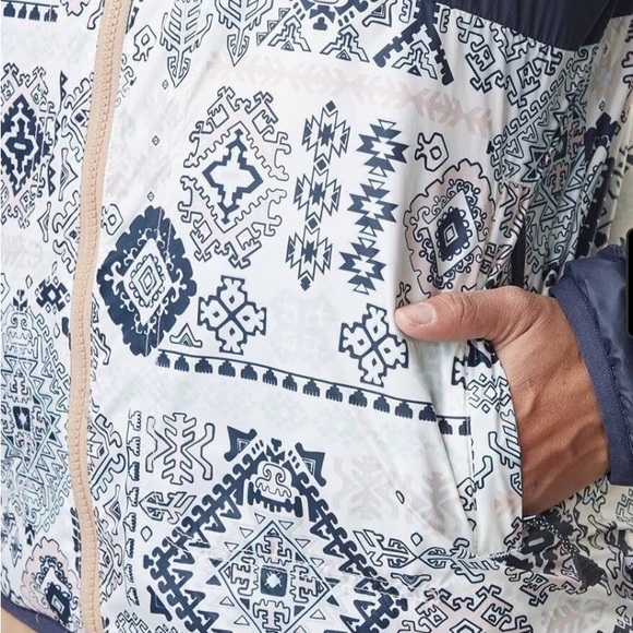 NWT PICTURE Navy/Tan Color Block Reversible Hooded Sherpa Fleece Posy Jacket, L - Picture 8 of 16